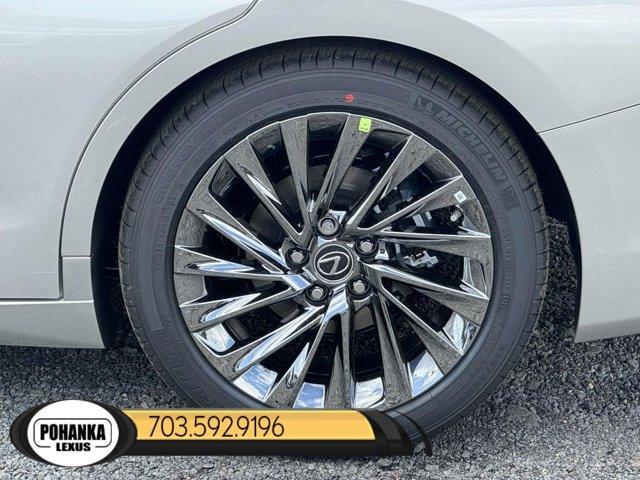 new 2025 Lexus ES 300h car, priced at $53,439
