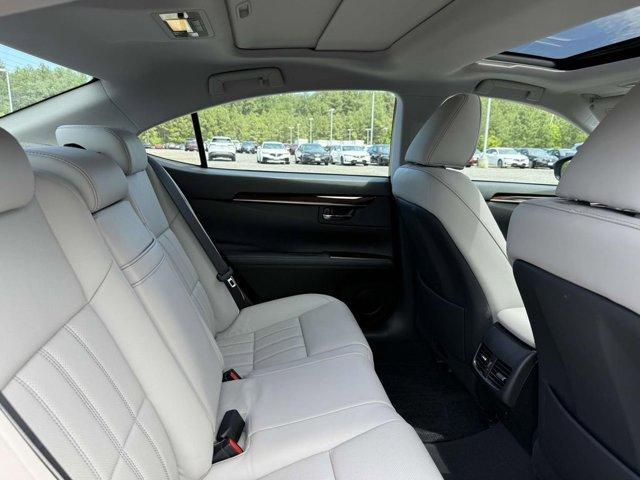 used 2018 Lexus ES 350 car, priced at $32,900