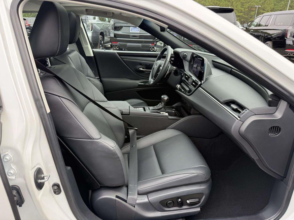 used 2023 Lexus ES 250 car, priced at $37,550