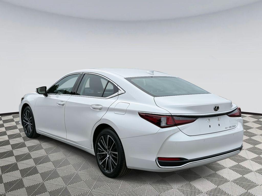 used 2023 Lexus ES 250 car, priced at $37,550