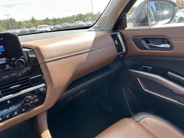 used 2022 Nissan Pathfinder car, priced at $35,900