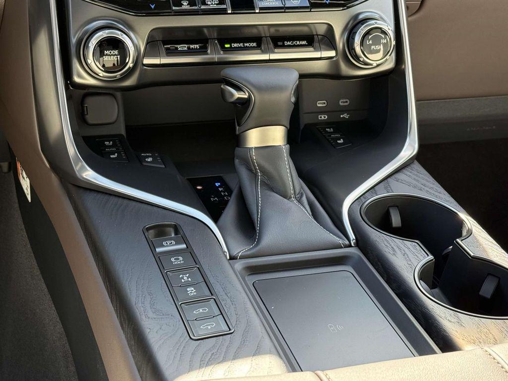 new 2025 Lexus LX 600 car, priced at $118,067