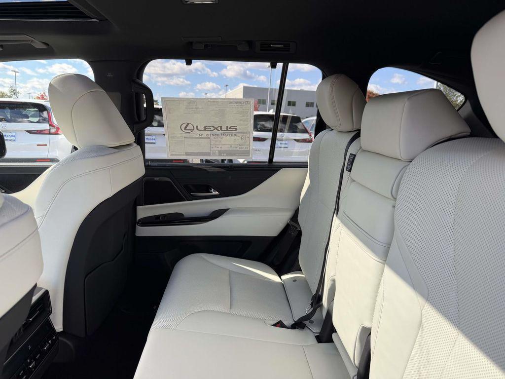 new 2025 Lexus LX 600 car, priced at $118,067