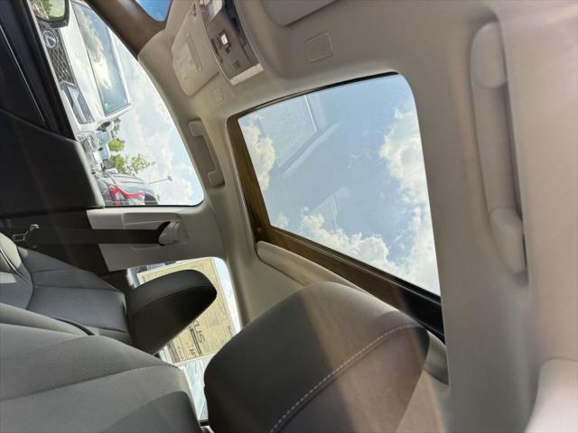 new 2025 Lexus ES 300h car