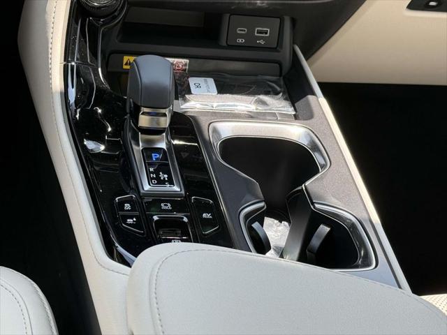 new 2025 Lexus NX 350h car