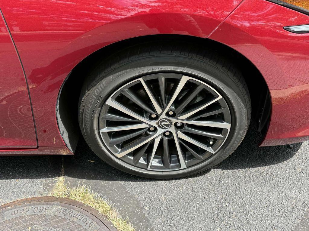 used 2023 Lexus ES 250 car, priced at $35,177