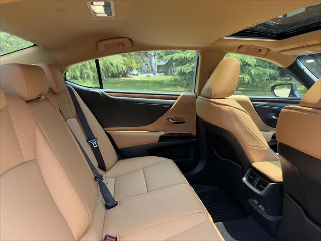 used 2023 Lexus ES 350 car, priced at $47,700