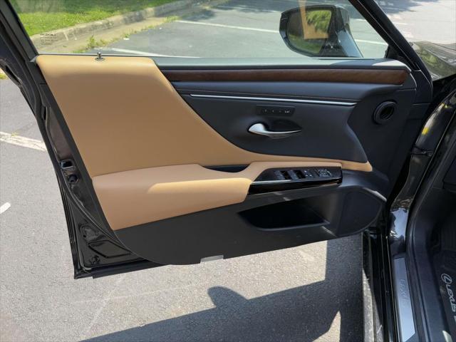 used 2023 Lexus ES 350 car, priced at $47,700