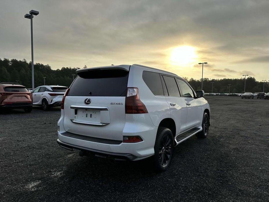 used 2022 Lexus GX 460 car, priced at $53,900