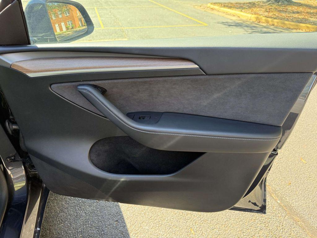 used 2024 Tesla Model Y car, priced at $32,900