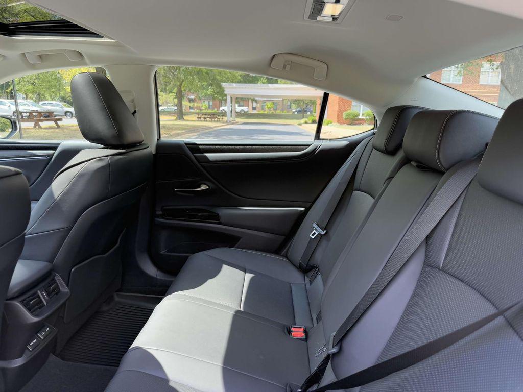 used 2024 Lexus ES 300h car, priced at $44,350