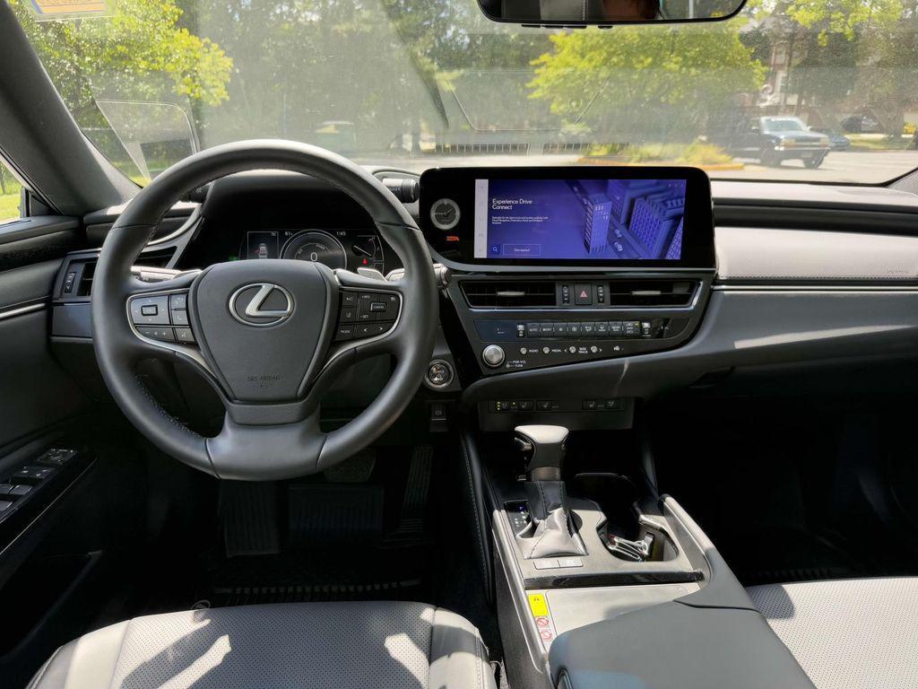 used 2024 Lexus ES 300h car, priced at $44,350