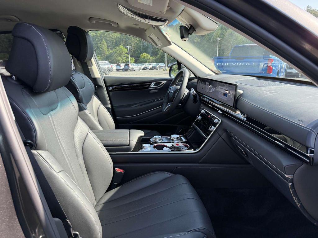 used 2025 Genesis GV80 car, priced at $50,177