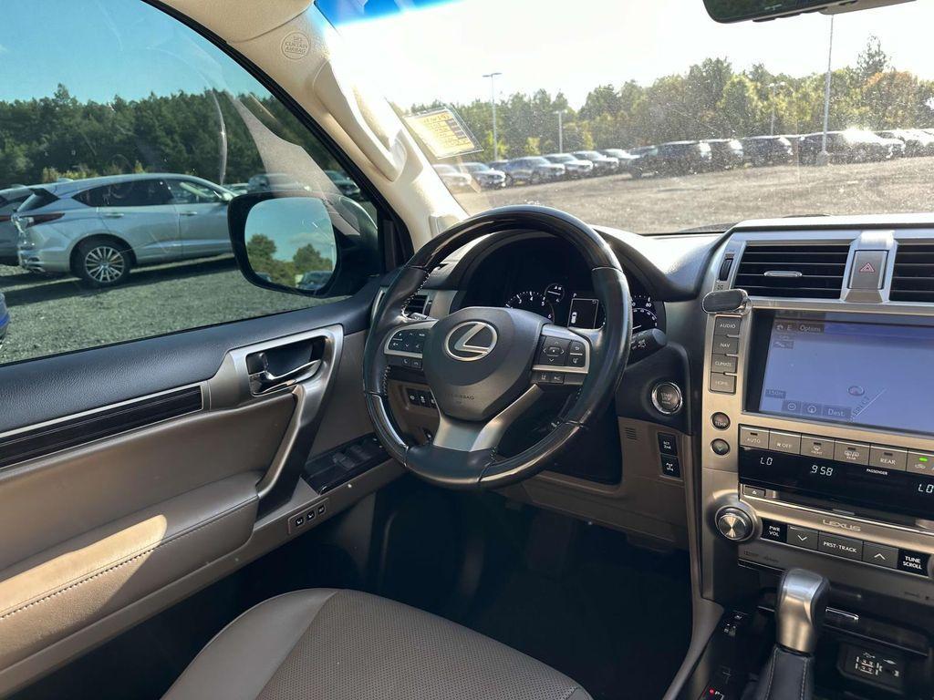 used 2020 Lexus GX 460 car, priced at $46,377