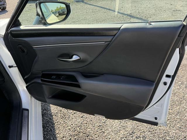 used 2022 Lexus ES 350 car, priced at $40,900