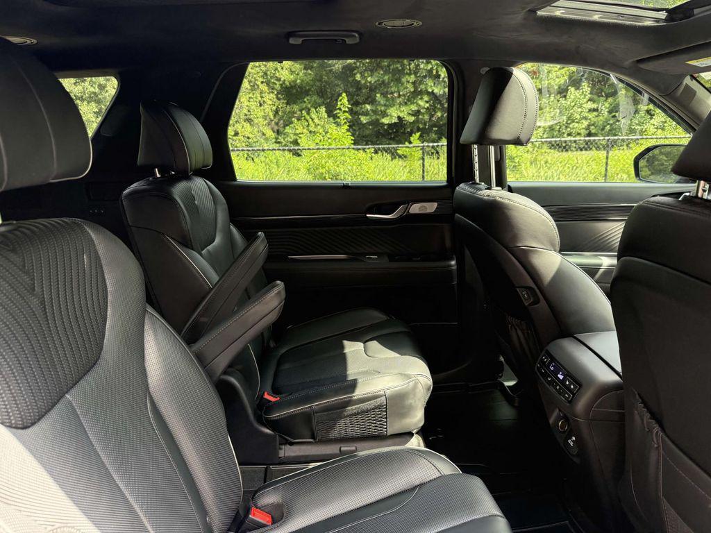 used 2023 Hyundai Palisade car, priced at $39,577