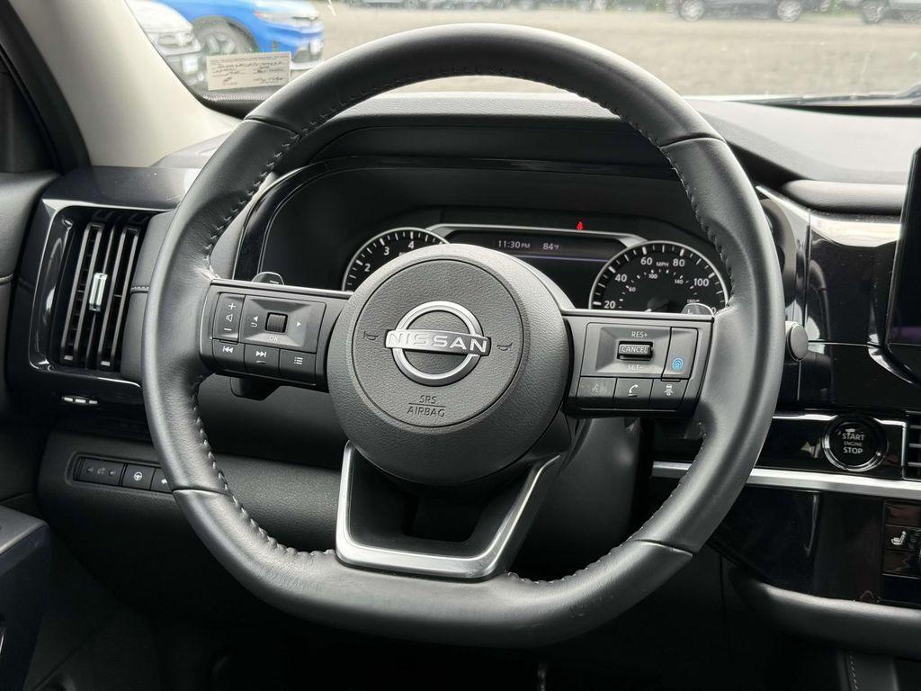 used 2025 Nissan Pathfinder car, priced at $33,377