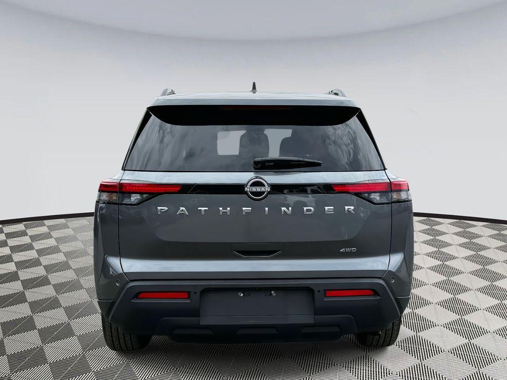 used 2025 Nissan Pathfinder car, priced at $33,377