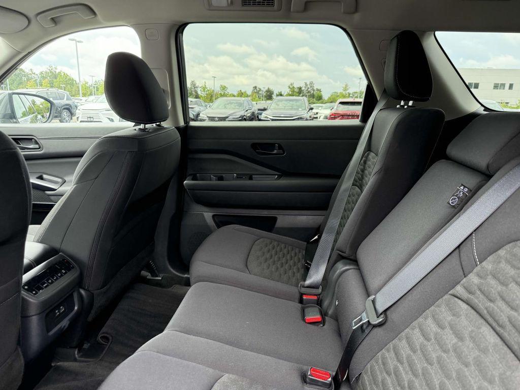 used 2025 Nissan Pathfinder car, priced at $33,377