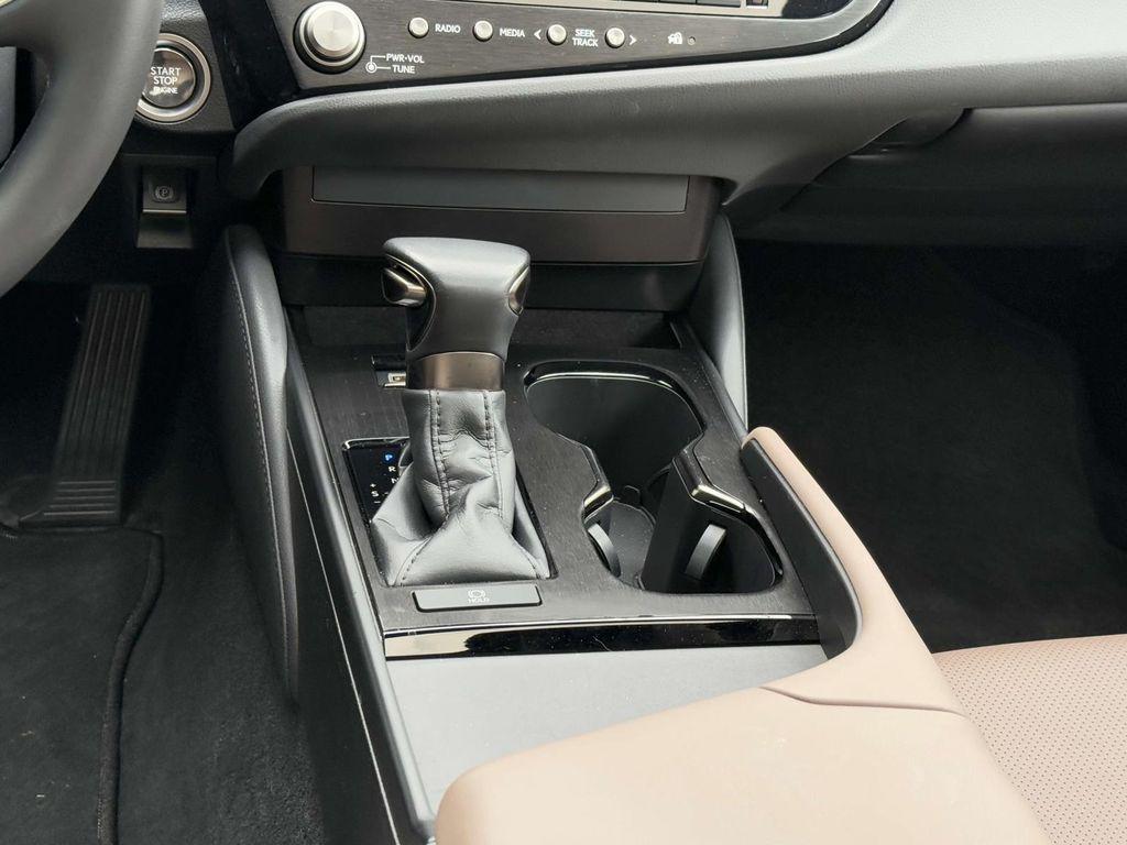 used 2023 Lexus ES 350 car, priced at $40,977