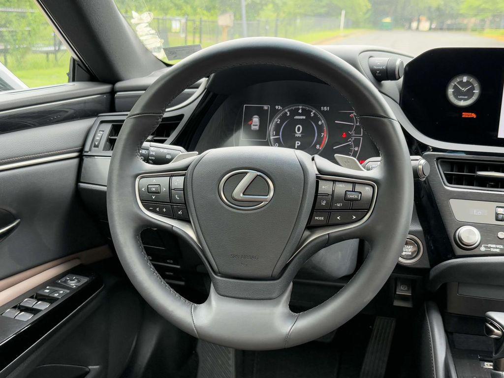 used 2023 Lexus ES 350 car, priced at $40,977