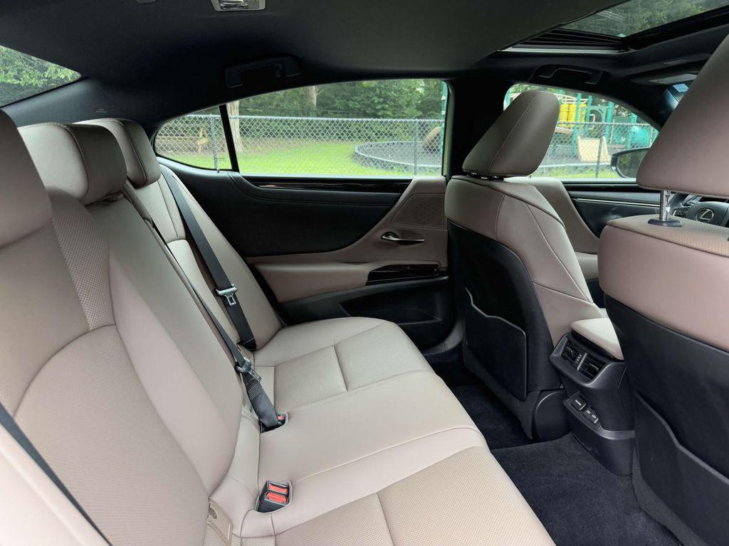 used 2023 Lexus ES 350 car, priced at $40,977