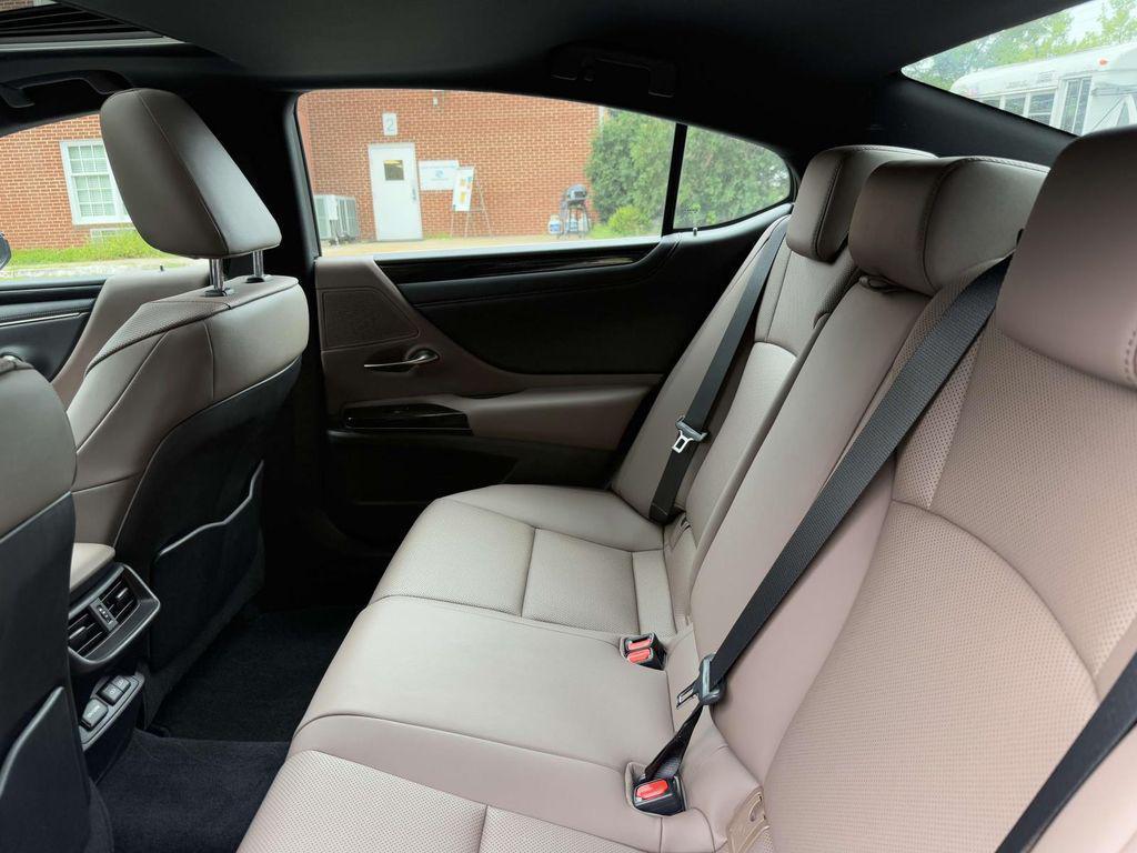 used 2023 Lexus ES 350 car, priced at $40,977
