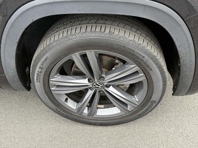 used 2021 Volkswagen Atlas car, priced at $29,377