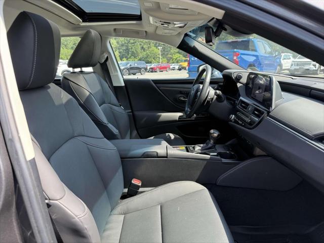 used 2023 Lexus ES 350 car, priced at $42,700