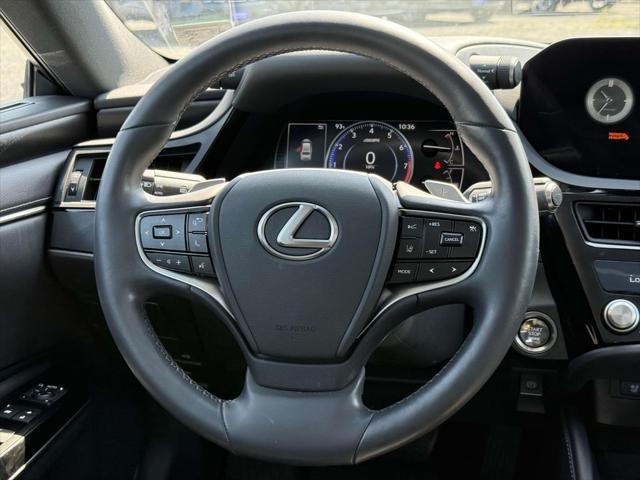 used 2023 Lexus ES 350 car, priced at $42,700