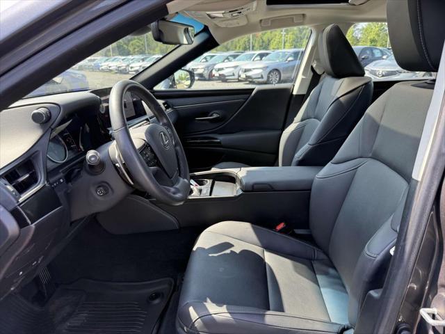 used 2023 Lexus ES 350 car, priced at $42,700