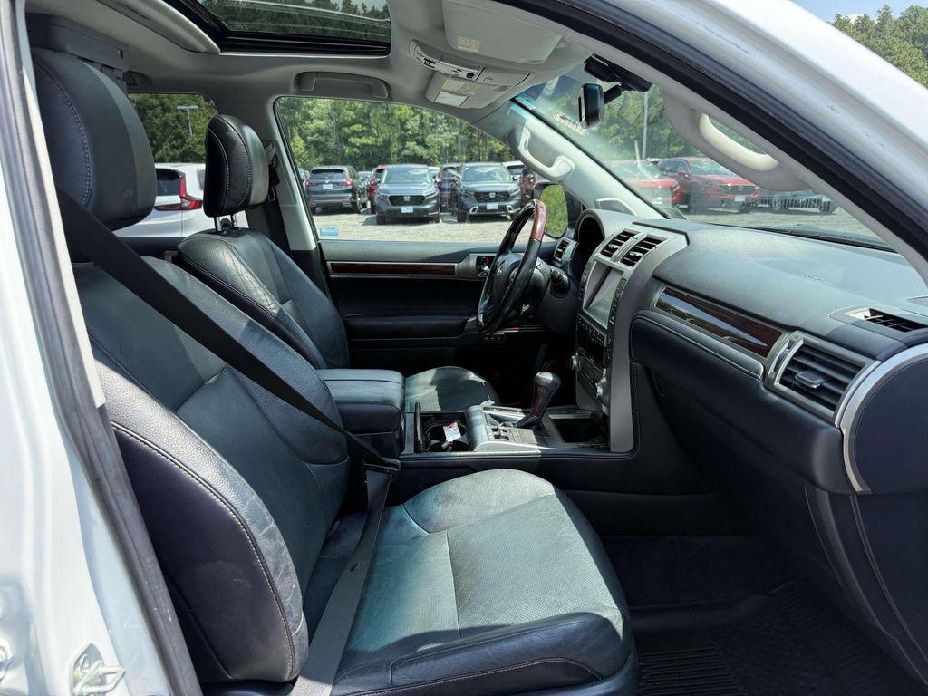 used 2018 Lexus GX 460 car, priced at $33,550