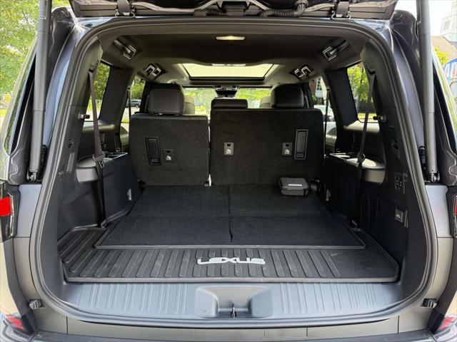 used 2024 Lexus GX 550 car, priced at $89,900