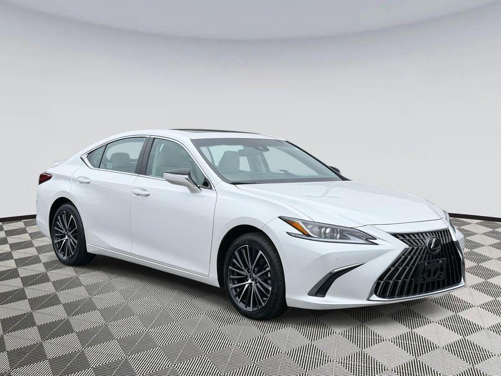 used 2024 Lexus ES 300h car, priced at $43,900