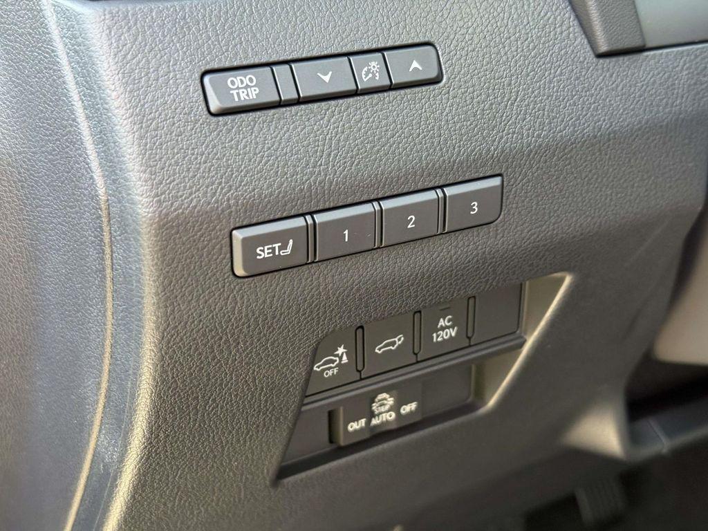 used 2025 Lexus GX 550 car, priced at $100,900