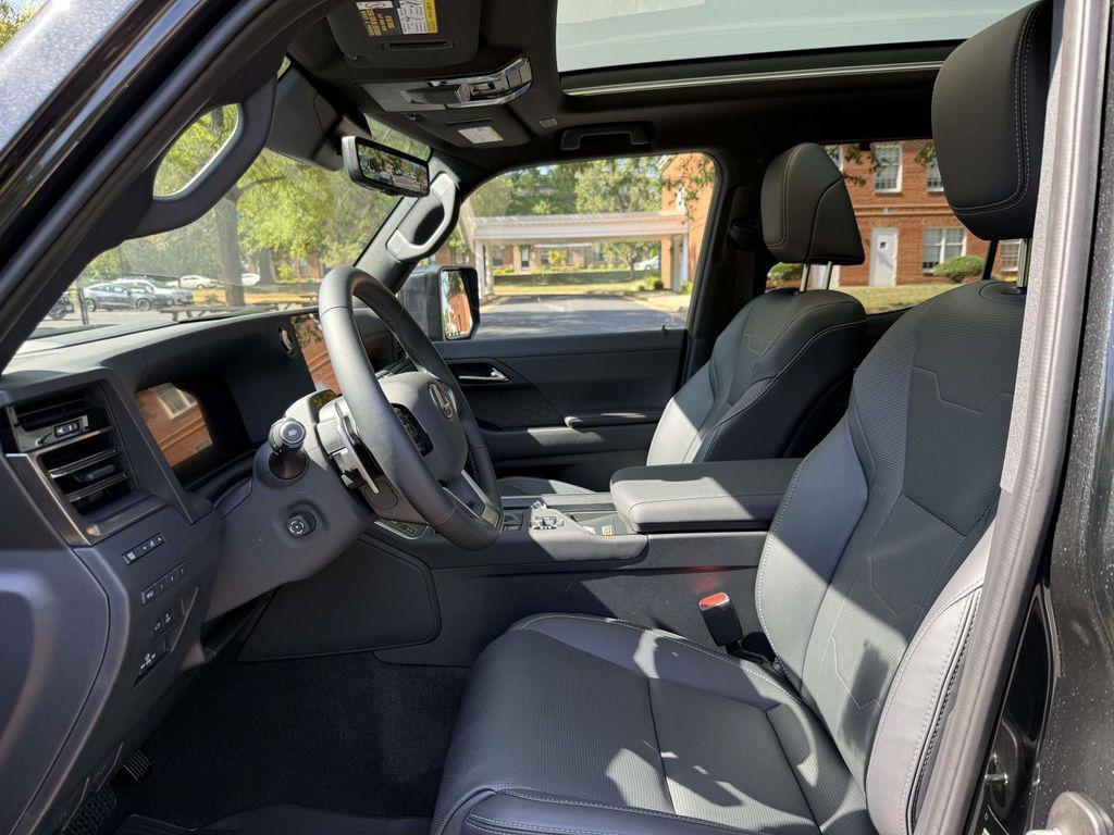 used 2025 Lexus GX 550 car, priced at $100,900