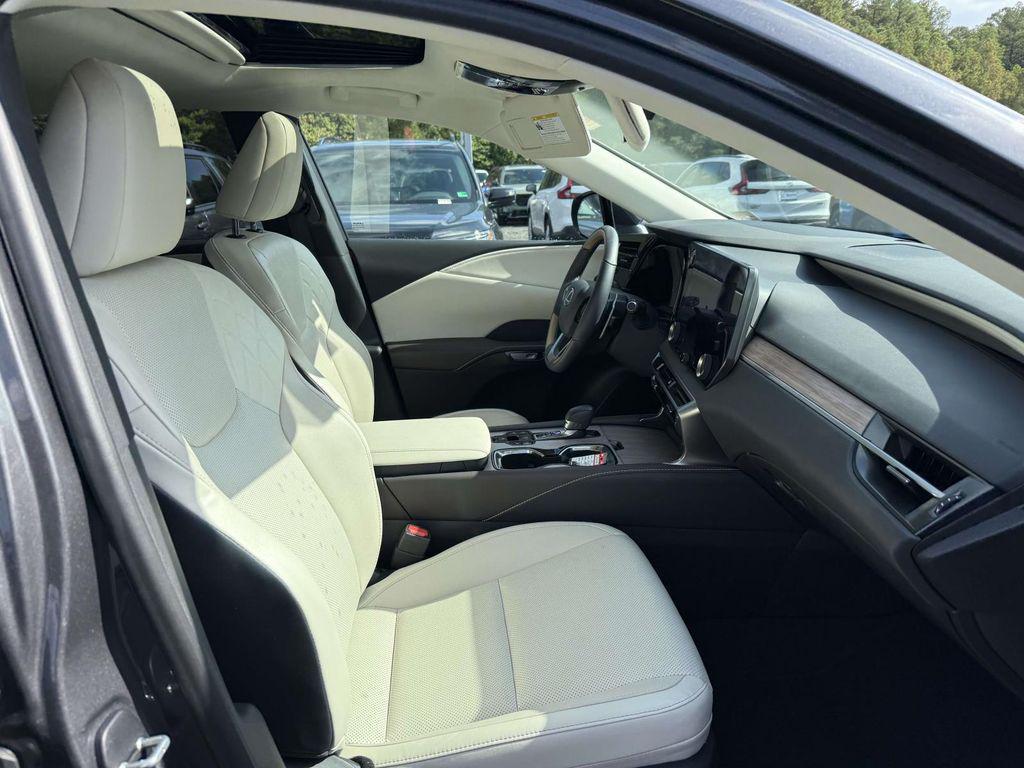 used 2024 Lexus RX 350 car, priced at $54,500