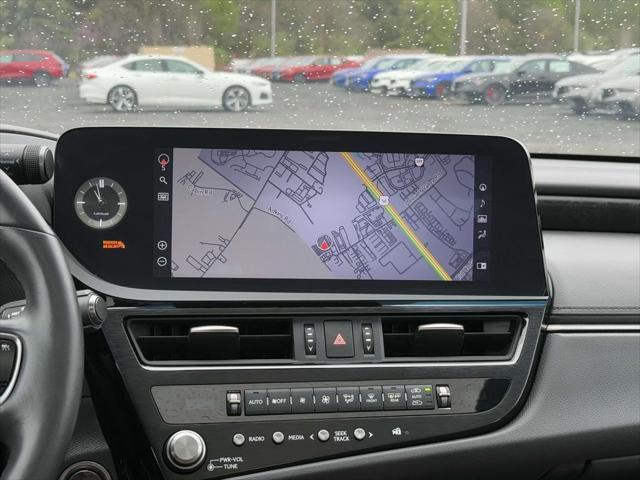 used 2022 Lexus ES 250 car, priced at $35,177