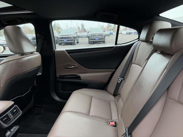 used 2022 Lexus ES 250 car, priced at $35,177