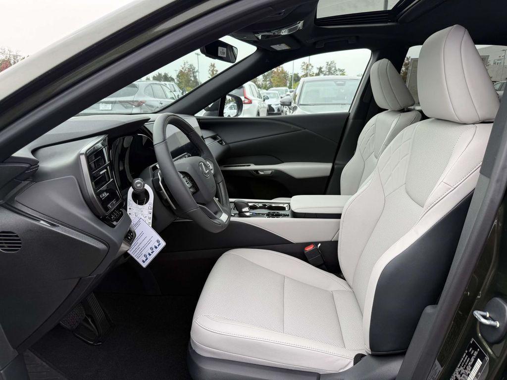 new 2025 Lexus RX 350 car, priced at $57,375