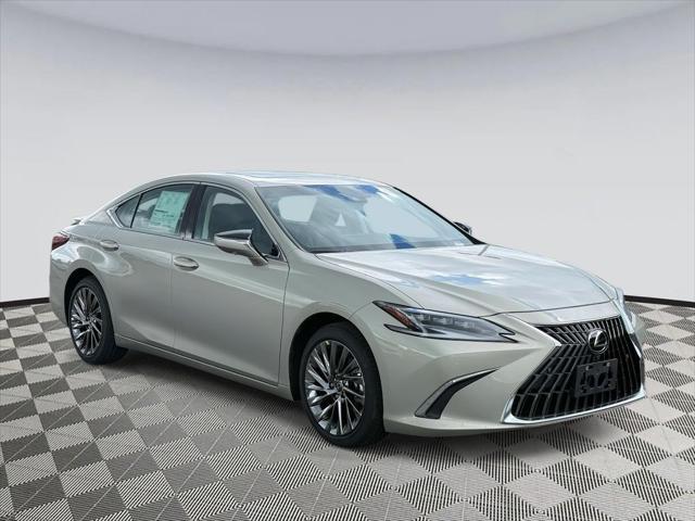 new 2025 Lexus ES 300h car, priced at $55,405