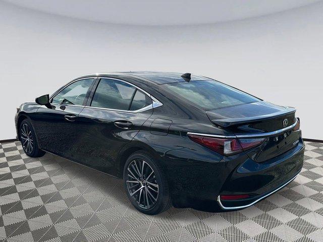 used 2025 Lexus ES 300h car, priced at $49,700