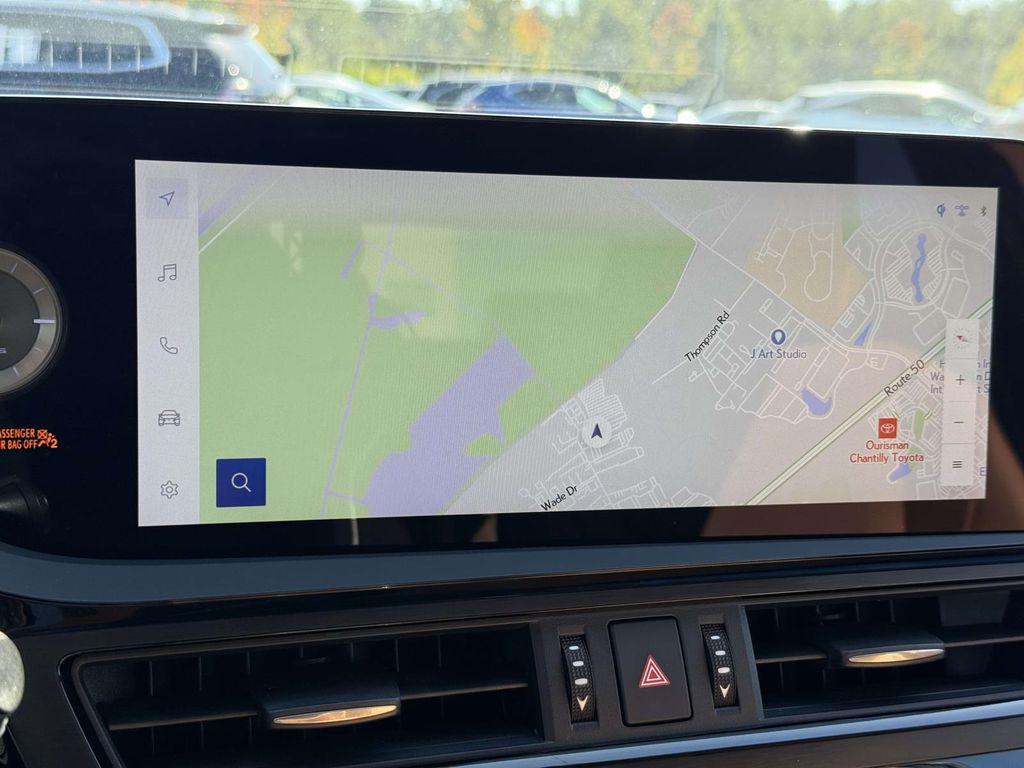 used 2025 Lexus ES 300h car, priced at $51,900