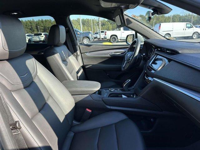 used 2021 Cadillac XT5 car, priced at $30,700