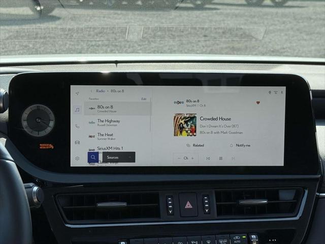 used 2025 Lexus ES 300h car, priced at $52,900