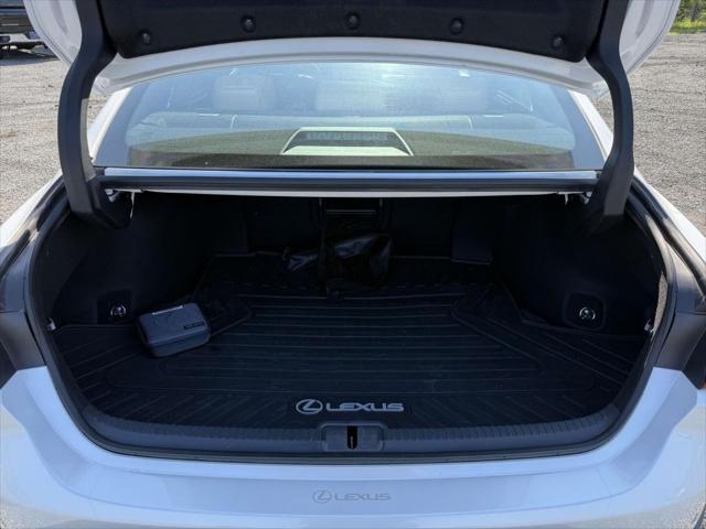 used 2025 Lexus ES 300h car, priced at $52,900