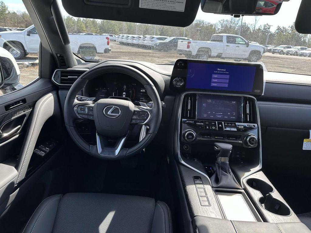 new 2025 Lexus LX 600 car, priced at $117,323