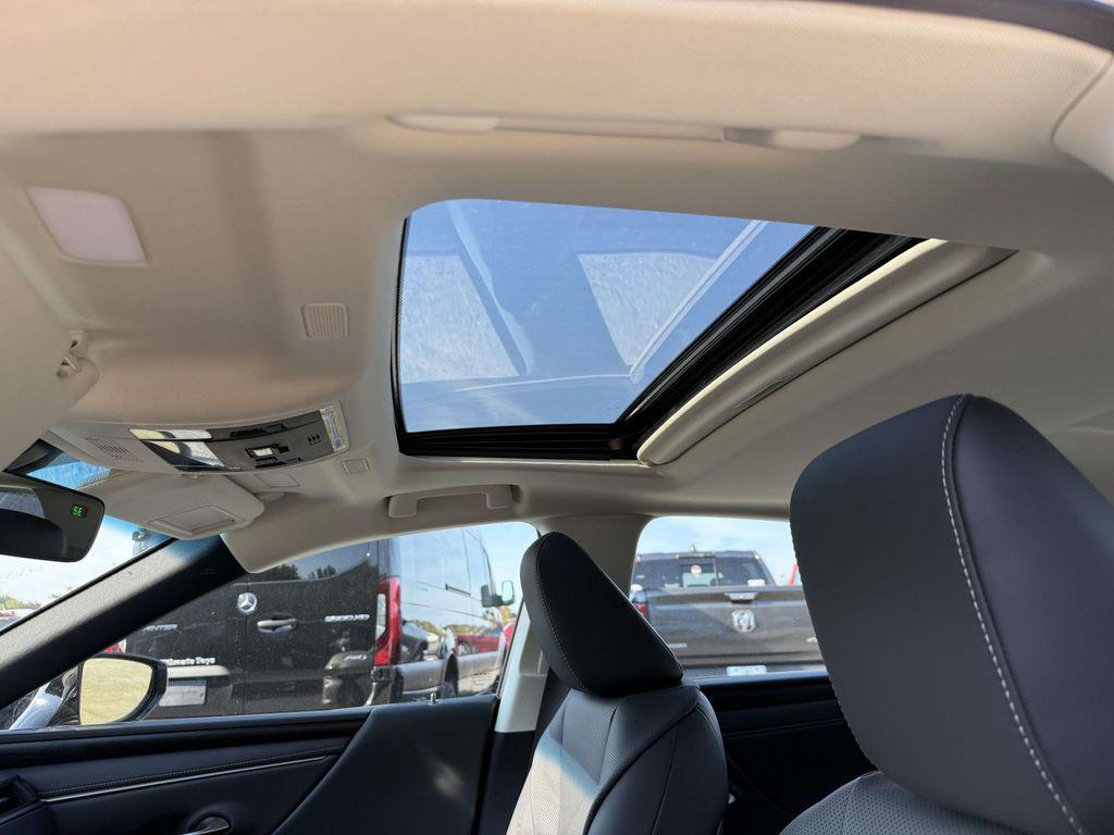 used 2025 Lexus ES 300h car, priced at $48,900
