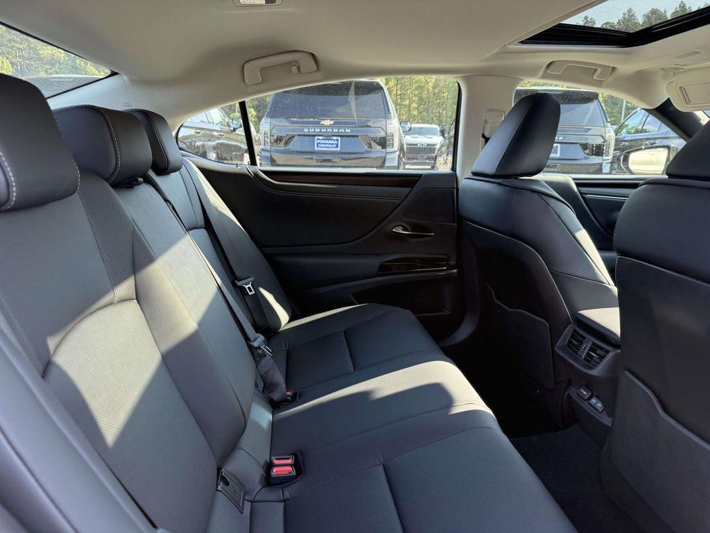 used 2025 Lexus ES 300h car, priced at $48,900