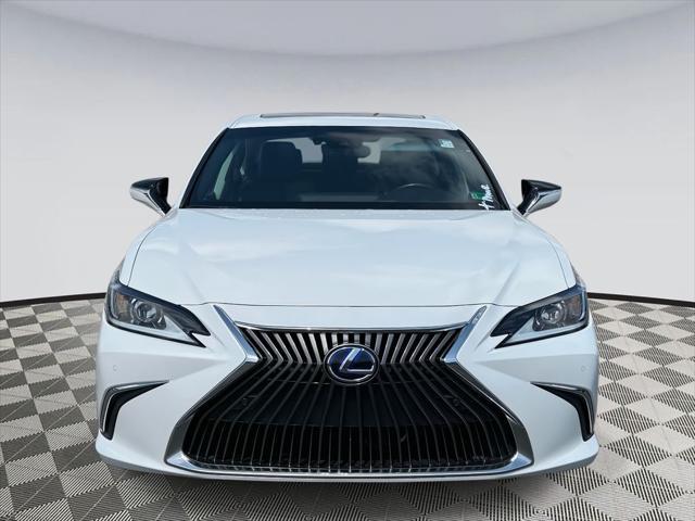 used 2021 Lexus ES 300h car, priced at $30,900